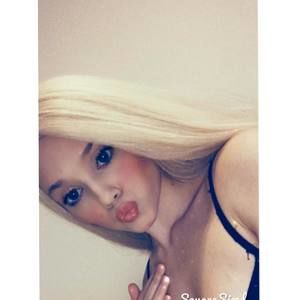 Meet your Posher, Elisia